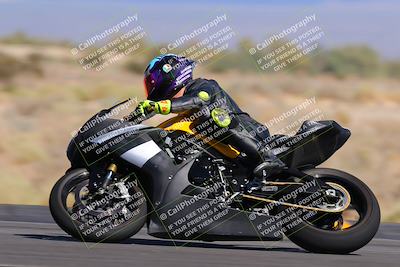 media/Oct-08-2022-SoCal Trackdays (Sat) [[1fc3beec89]]/Turn 16 (125pm)/